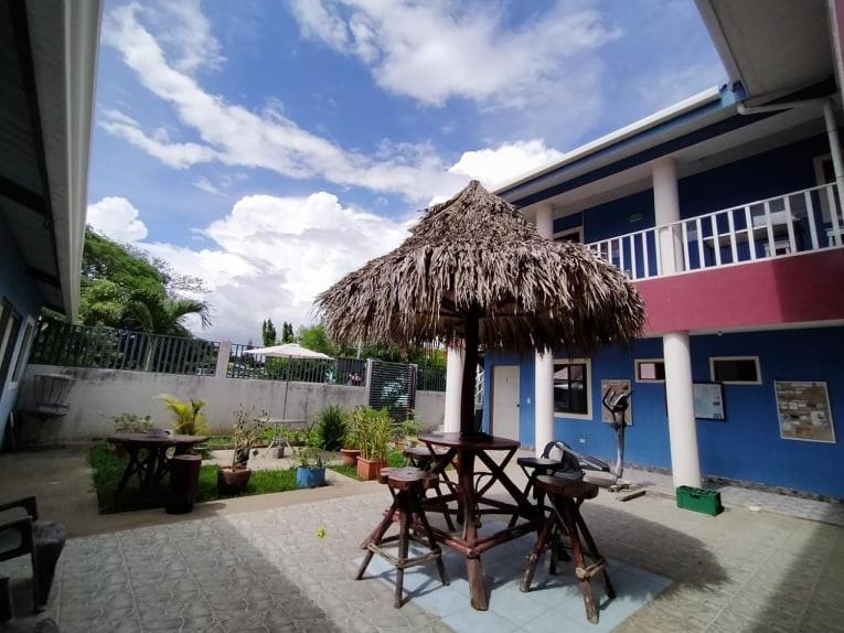 Hostal Monte Cristi Managua Exterior foto